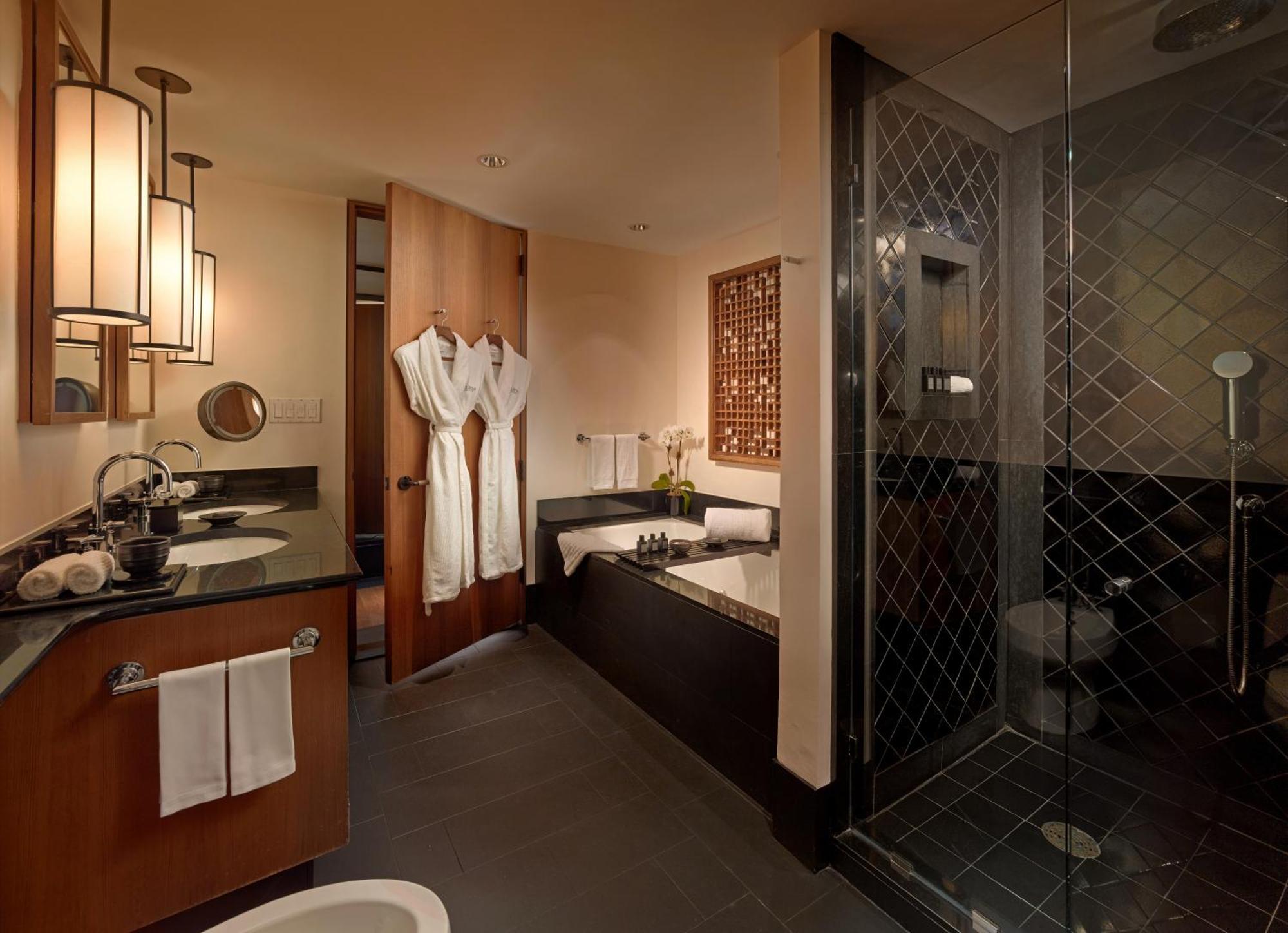 One-Bedroom Suite Ocean View